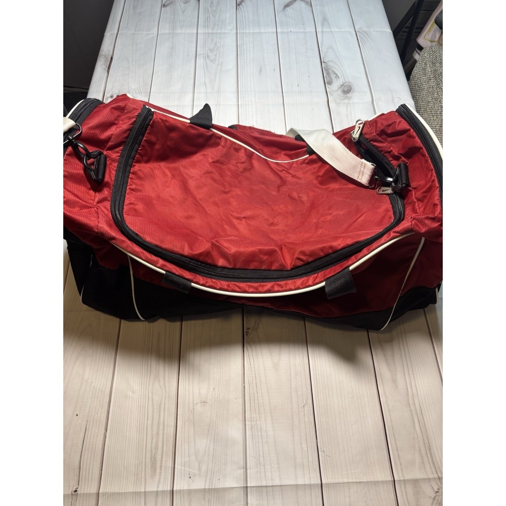 Nike Large Red Black Duffel Bag Swoosh Gym Sports Travel